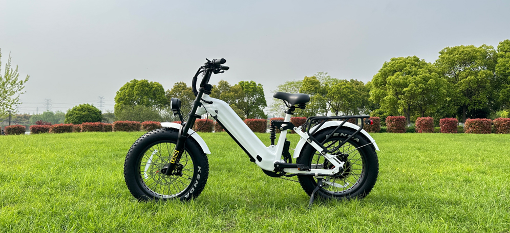 how-to-ride-an-electric-bike-a-beginners-guide.jpg