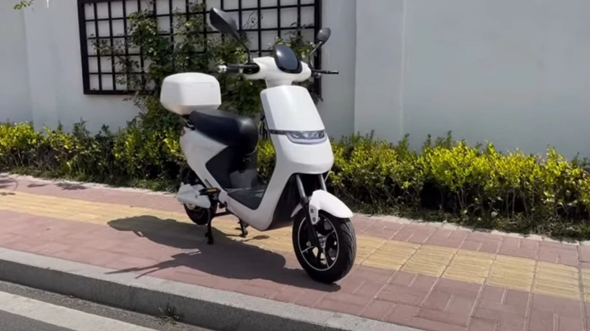 China Fornecedor 500W Scooter Elétrico